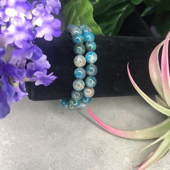 Apatite Bracelet - Picture 2 of 4